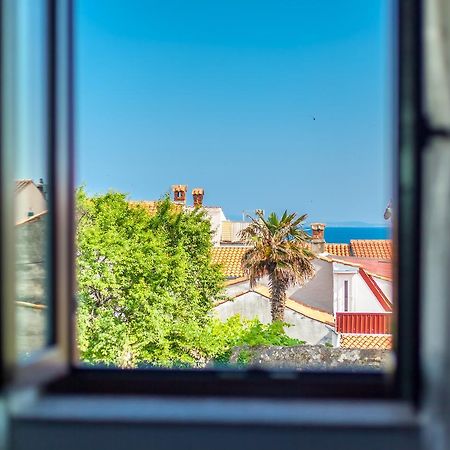 Apartment Placido Krk Krk Town Exterior photo